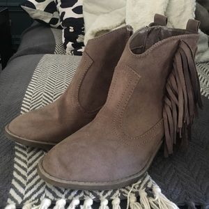Fringe ankle boots size 8.5